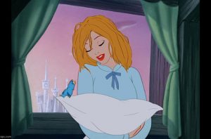 Cinderella+waking+up+with+actual+bed+head (1)